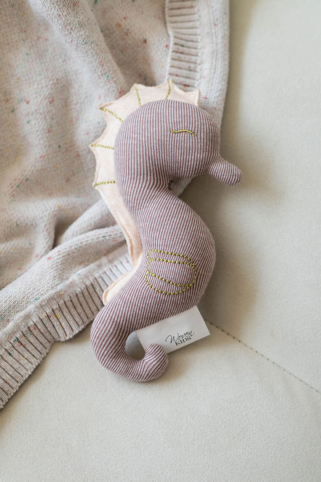 Seahorse rattle