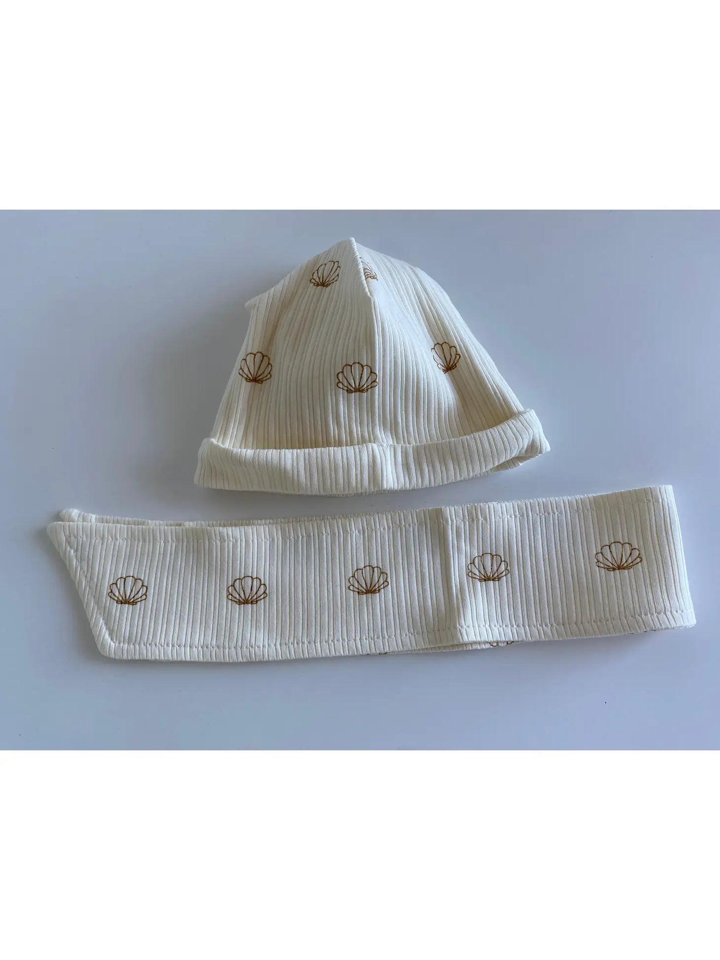 Ribbed beanie - nude seashell